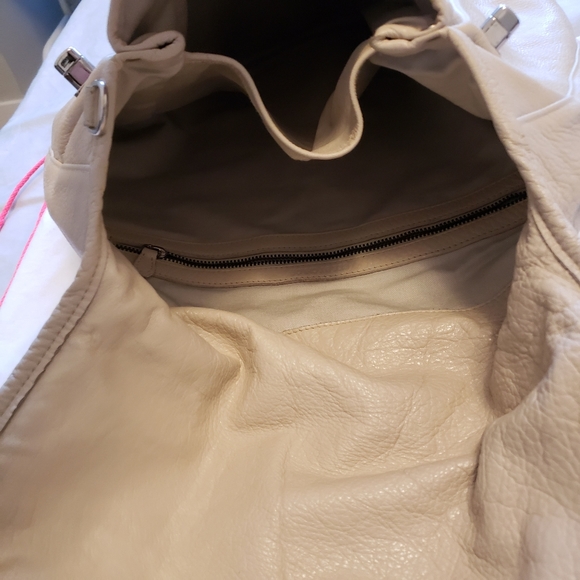 See by Chloe Shoulder Bag - Picture 5 of 11